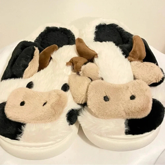 Sz 36-37 S SIZE - Small: 5-6 Women Cartoon Animal Slippers Shoes Cute Plush cow - Picture 2 of 4